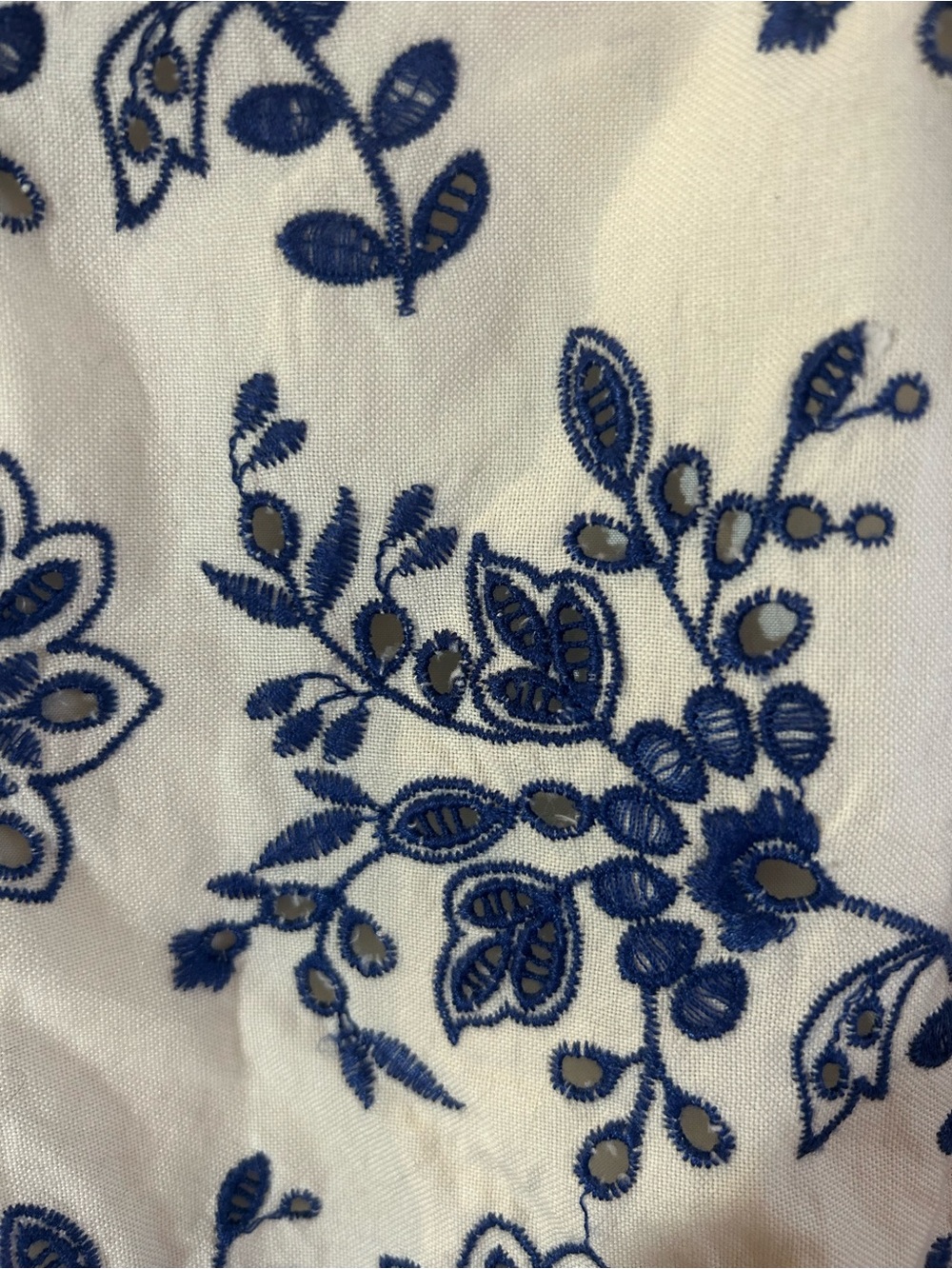 Loft White Blue Embroidered Mini Skirt Size 8 Cotton Lined Boho - Picture 4 of 5